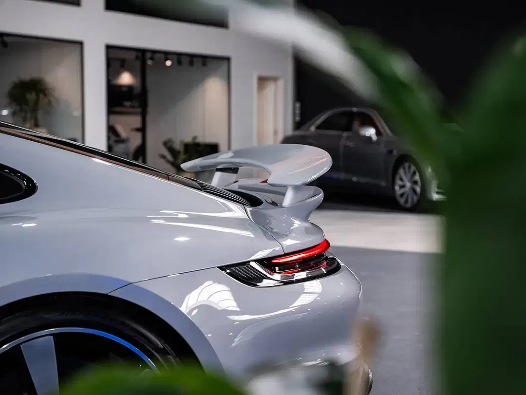 Porsche 911 3.8 Bi-Turbo PDK PCCB Turbo S - Thumbnail 11