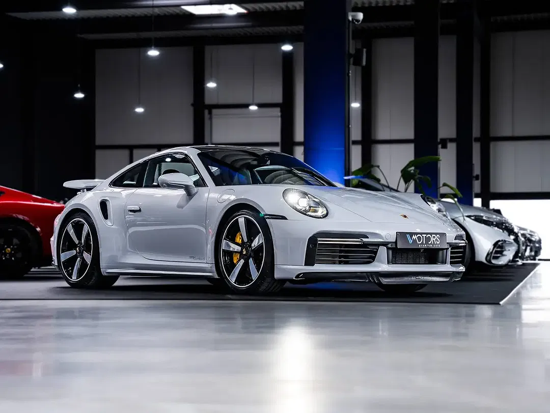 Porsche 911 3.8 Bi-Turbo PDK PCCB Turbo S - Thumbnail 5