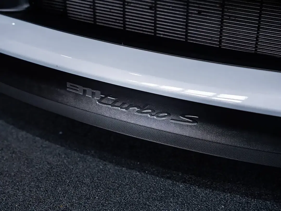 Porsche 911 3.8 Bi-Turbo PDK PCCB Turbo S - Thumbnail 8