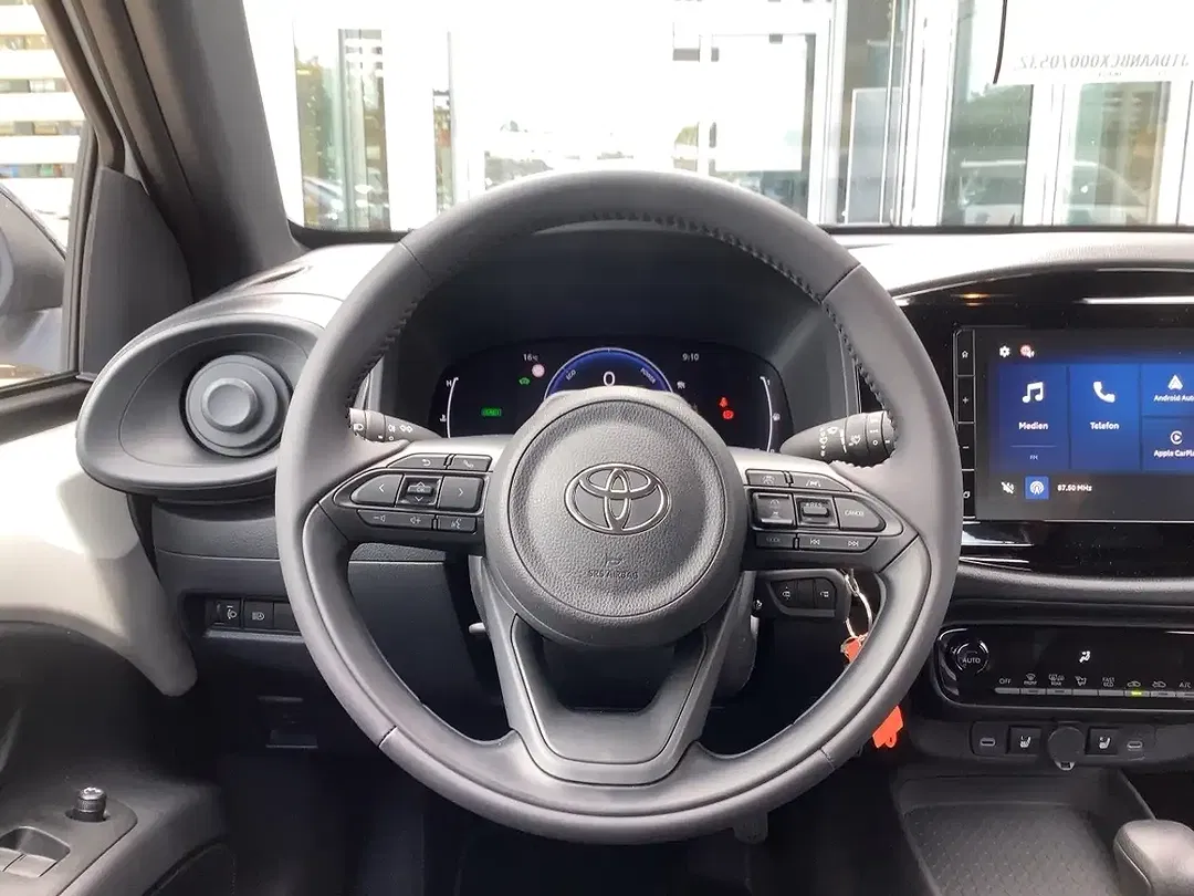Toyota Aygo X Hybrid Active - Thumbnail 9
