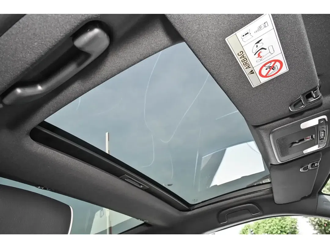 Honda e:Ny1 Advance - Thumbnail 10