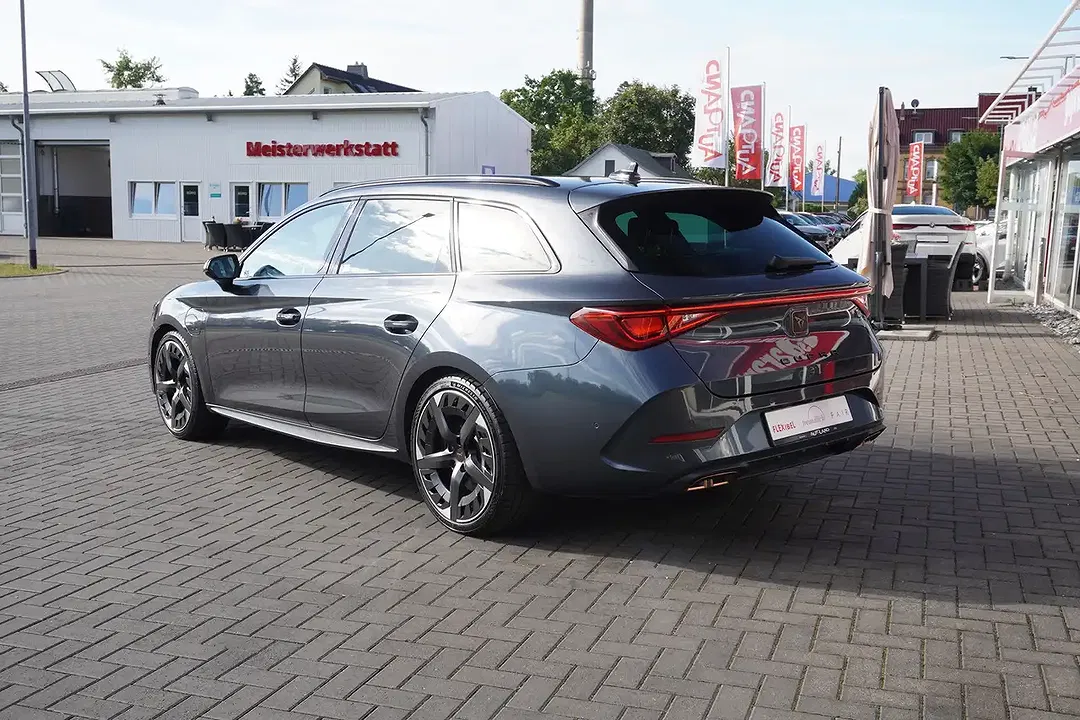 CUPRA Leon 1.4 VZ Sportstourer - Thumbnail 2