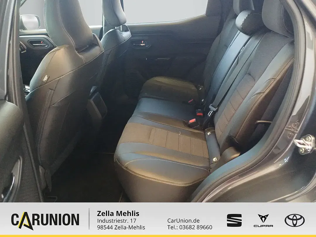 Toyota Urban Cruiser Lounge - Thumbnail 8