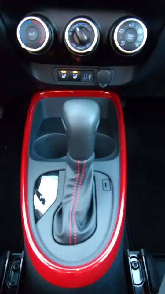 Toyota Aygo CVT Teamplayer - Thumbnail 10