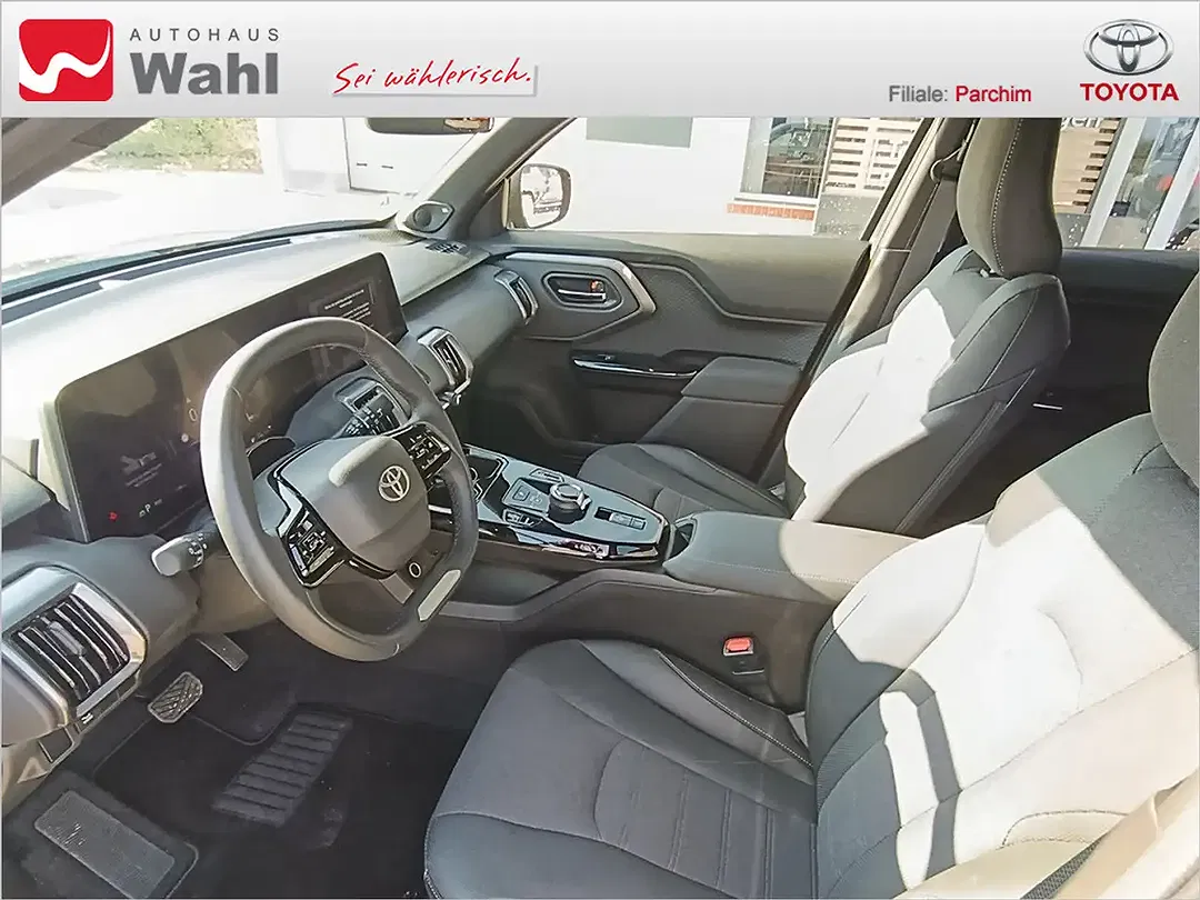 Toyota Urban Cruiser Lounge - Thumbnail 13