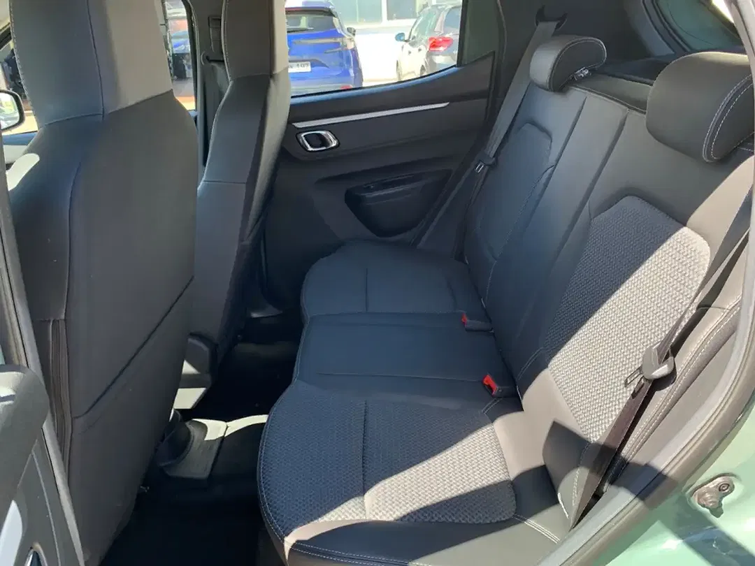 Dacia Spring EV Essential - Thumbnail 11