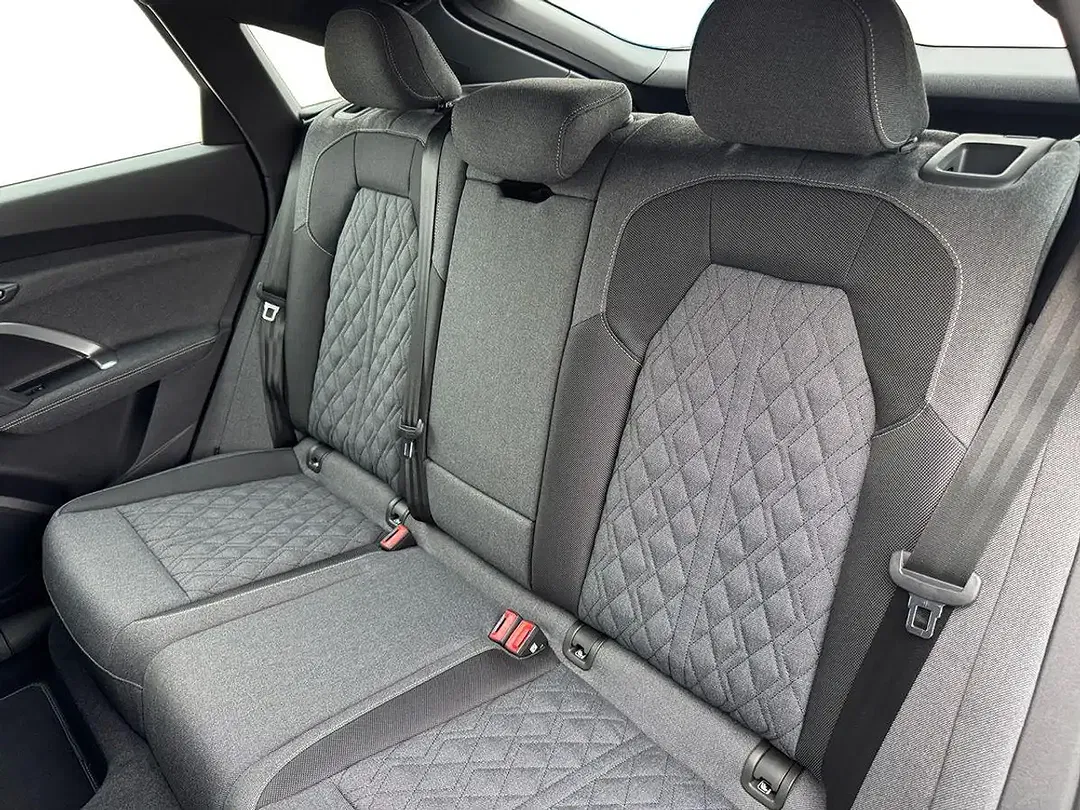 Audi Q5 40 TDI quattro Sportback S line - Thumbnail 13