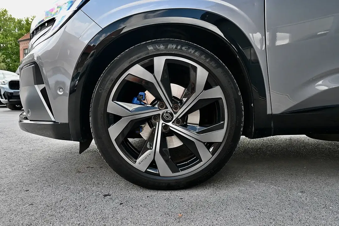 Renault Austral E-Tech Hybrid Esprit Alpine Iconic - Thumbnail 10