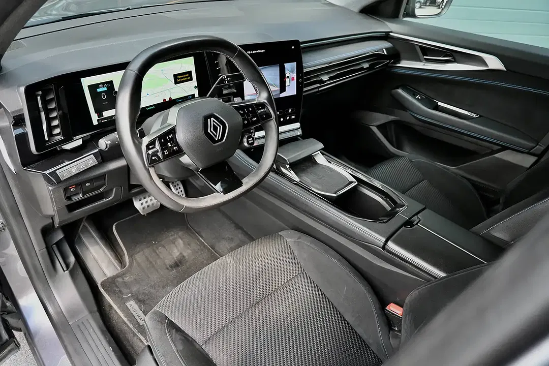 Renault Austral E-Tech Hybrid Esprit Alpine Iconic - foto 15