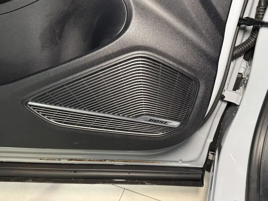 MG Marvel R Performance - Thumbnail 9