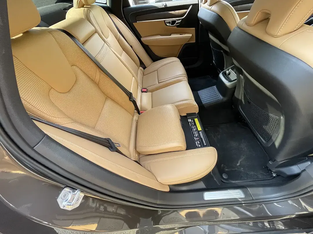 Volvo S90 T8 2.0 PHEV Geartronic AWD Inscription - foto 15