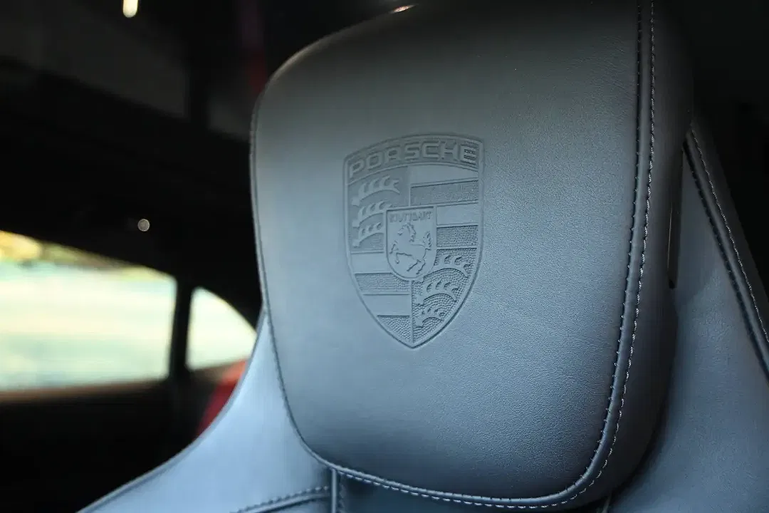 Porsche Taycan 4 Sport Chrono Cross Turismo - Thumbnail 26