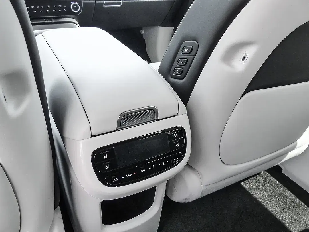 Hyundai IONIQ 9 4WD UNIQ - foto 15