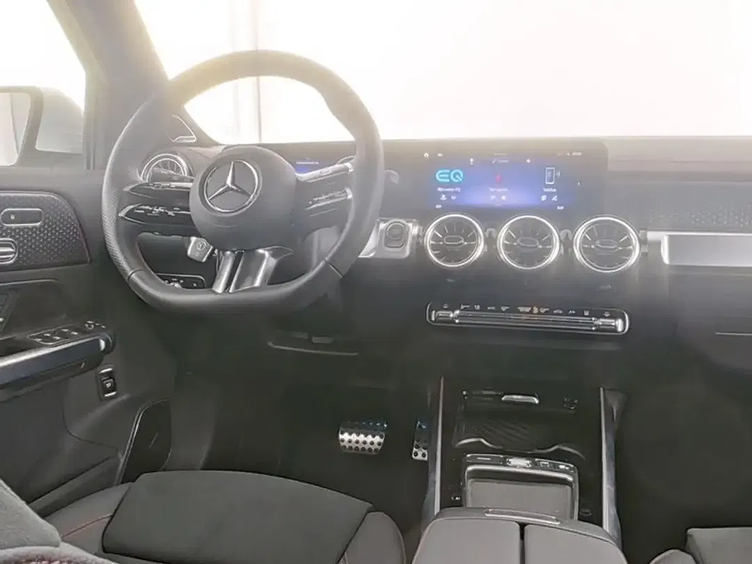 Mercedes-Benz EQB 350 4MATIC AMG Burmester Premium - Thumbnail 5