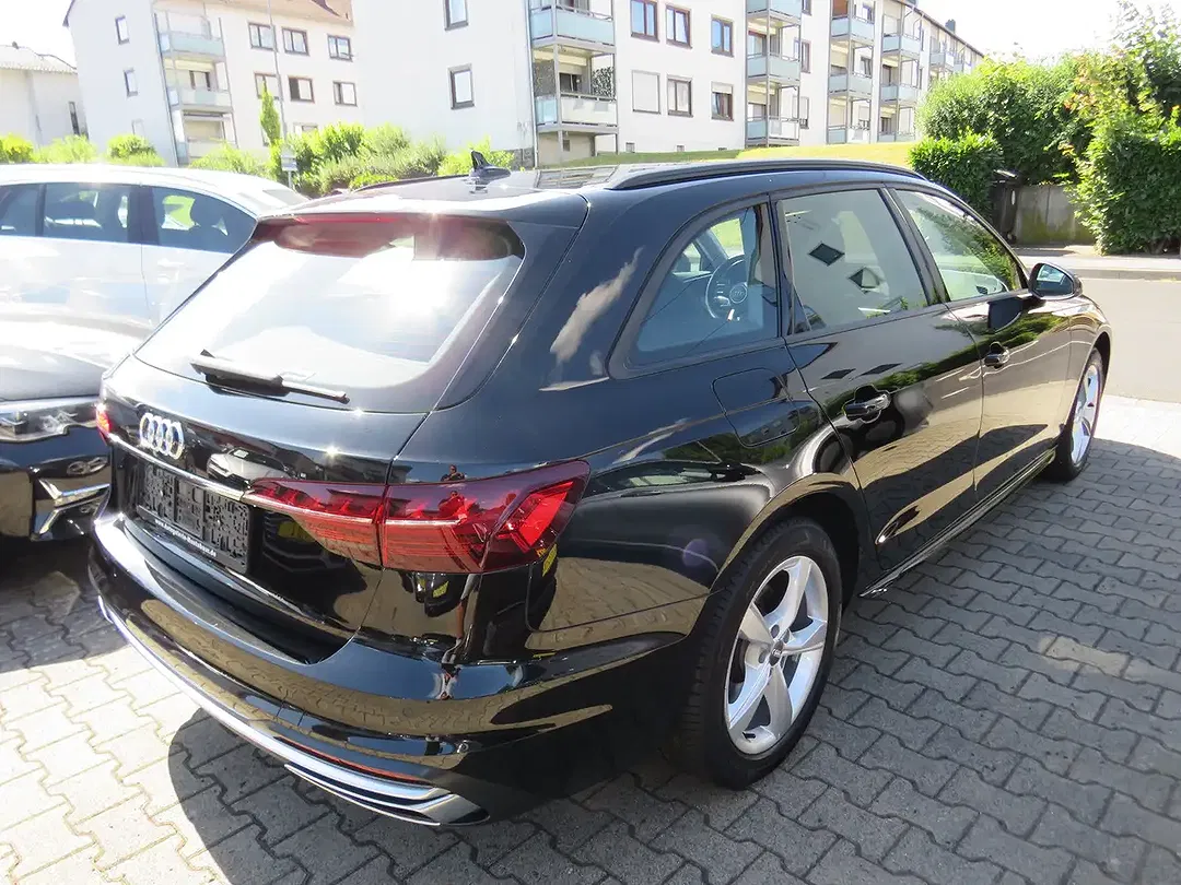 Audi A4 S tronic Avant advanced - Thumbnail 6
