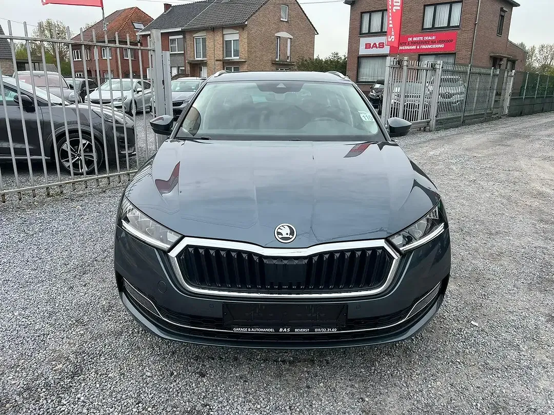 Skoda Octavia 1.0 - foto 2