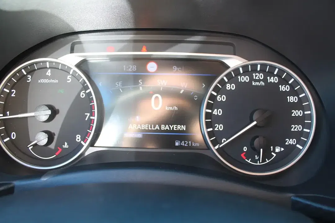 Nissan Juke N-Connecta - Thumbnail 12