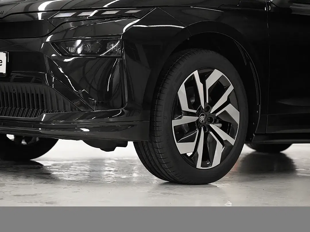 Skoda Enyaq 60 Sportline - Thumbnail 5