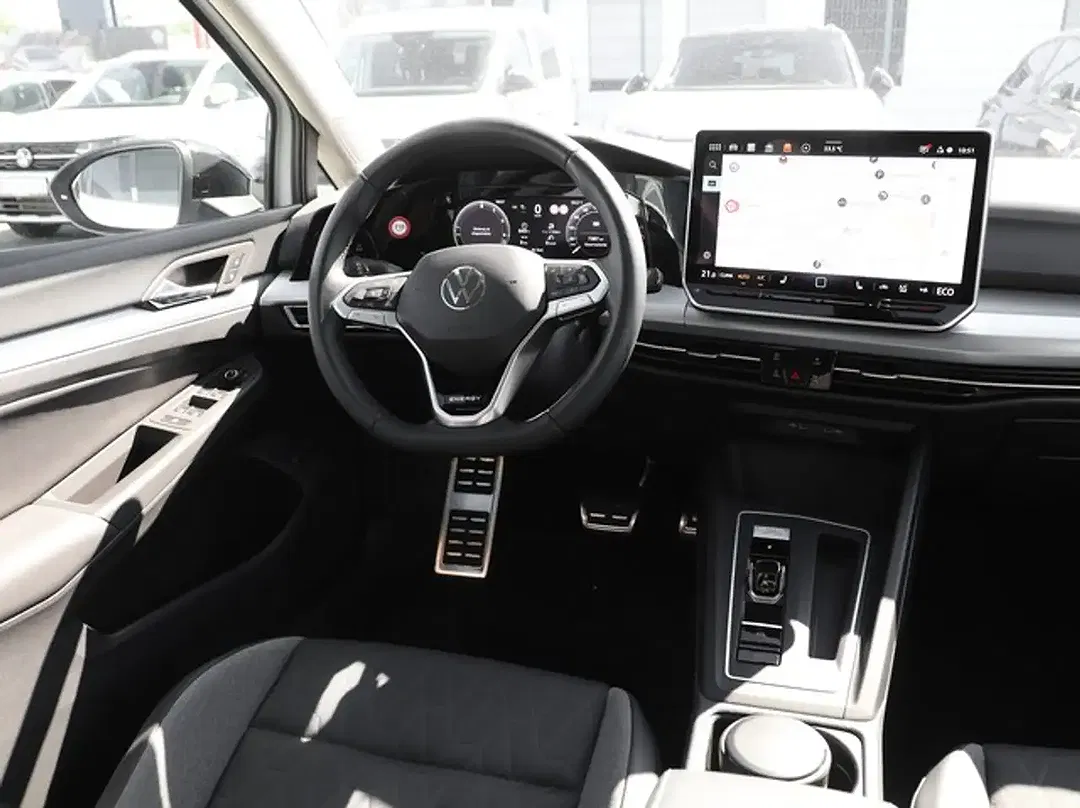Volkswagen Golf 1.5 TSI eHybrid DSG - Thumbnail 4