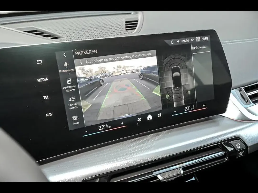 BMW iX2 eDrive M - foto 8
