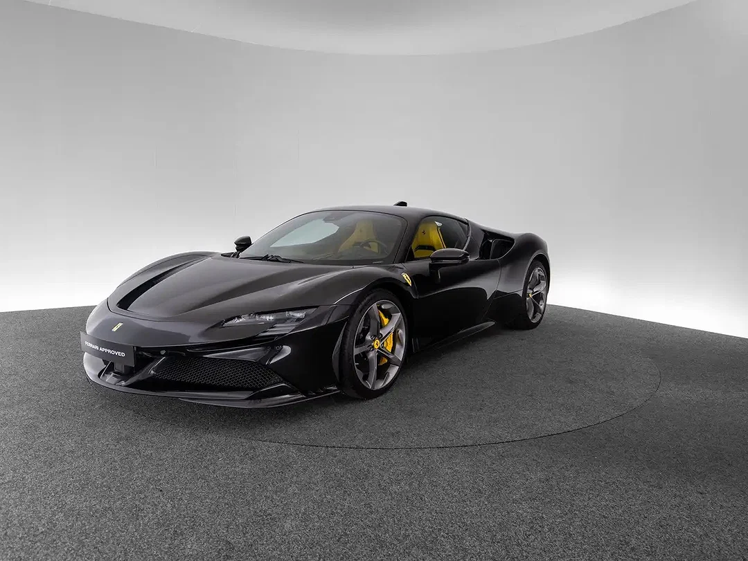 Ferrari SF90 Stradale - Afbeelding 1