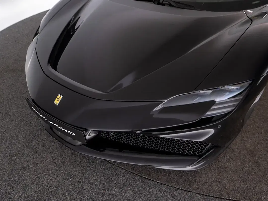 Ferrari SF90 Stradale - Thumbnail 14