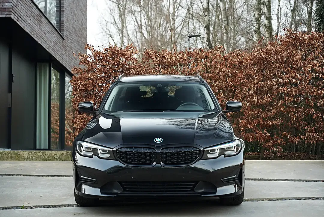 BMW 320 Touring - Thumbnail 3