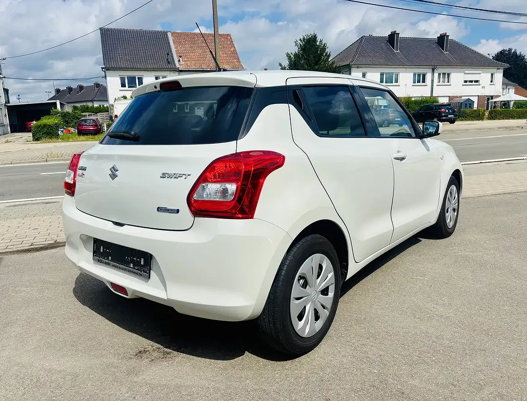 Suzuki Swift MHEV 1.2 GL+ - Thumbnail 5