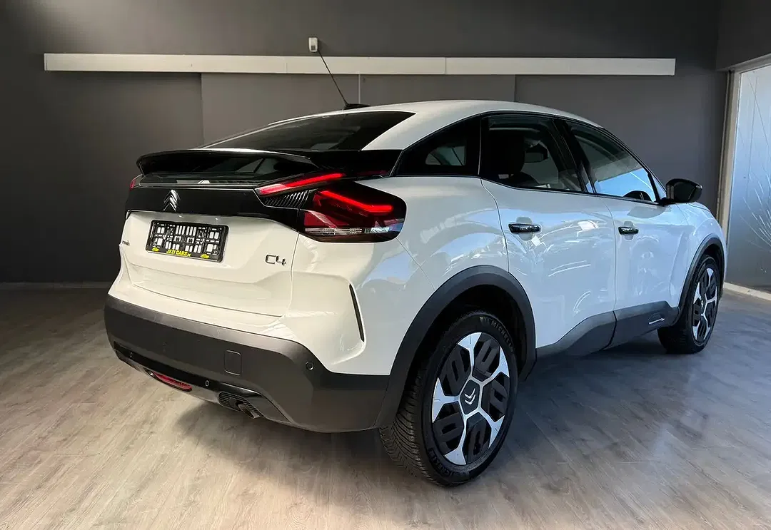 Citroen C4 1.2 Feel - Thumbnail 3