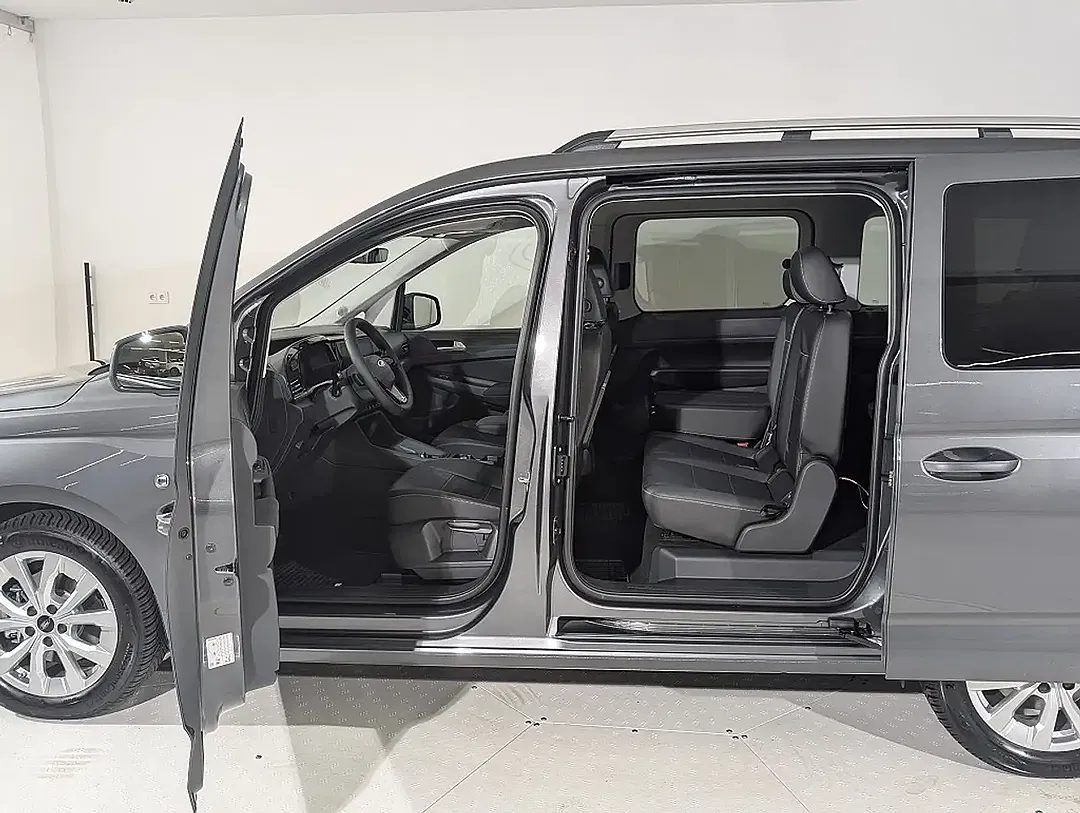 Ford Grand Tourneo 2.0 EcoBlue Titanium - Thumbnail 10