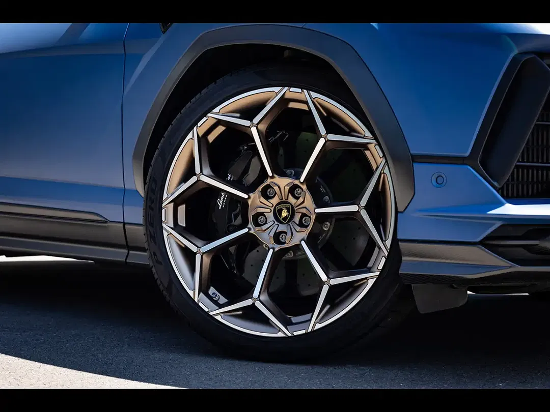 Lamborghini Urus Performante - Thumbnail 10