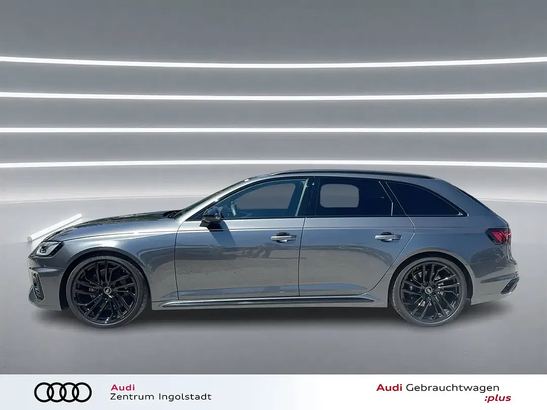 Audi RS4 quattro Avant - foto 1