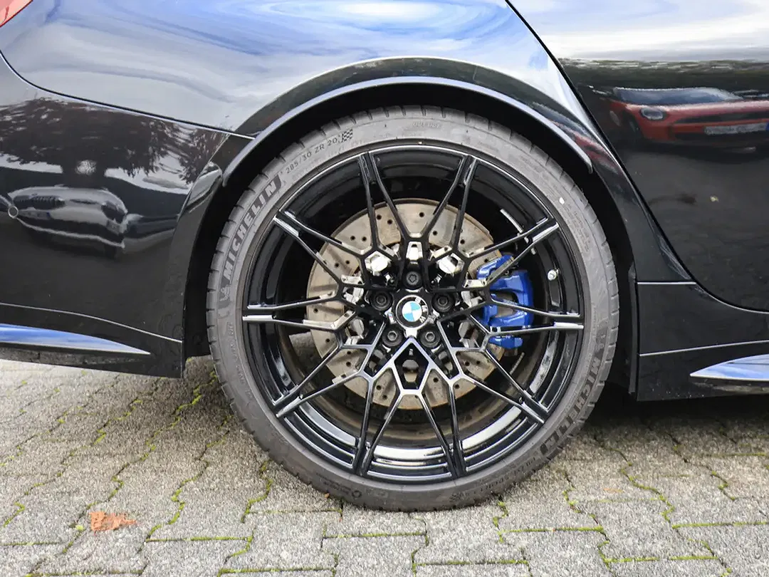 BMW M3 xDrive Competition Touring - Thumbnail 13