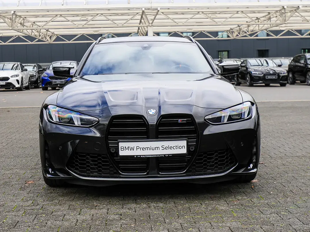 BMW M3 xDrive Competition Touring - Thumbnail 3