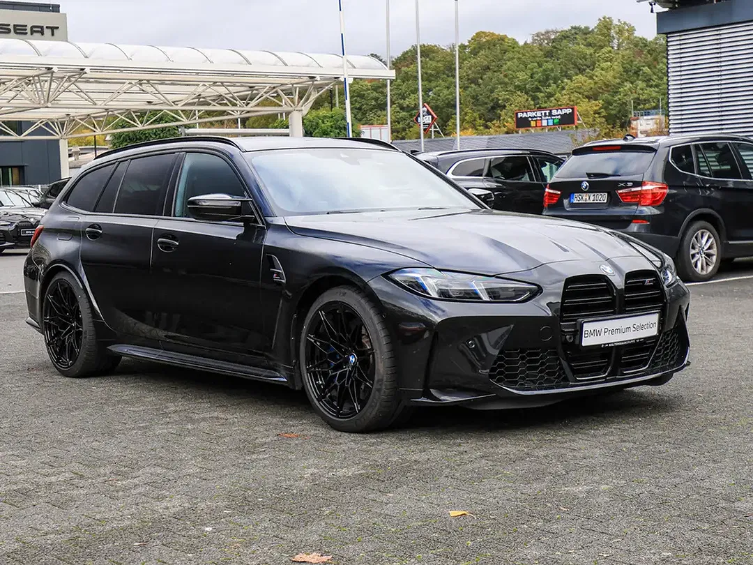 BMW M3 xDrive Competition Touring - Thumbnail 5