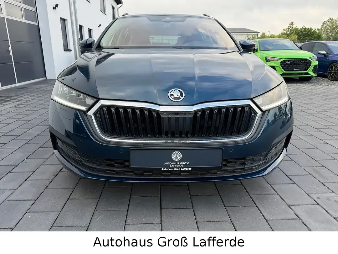 Skoda Octavia 1.5 TSI Combi Clever - foto 2