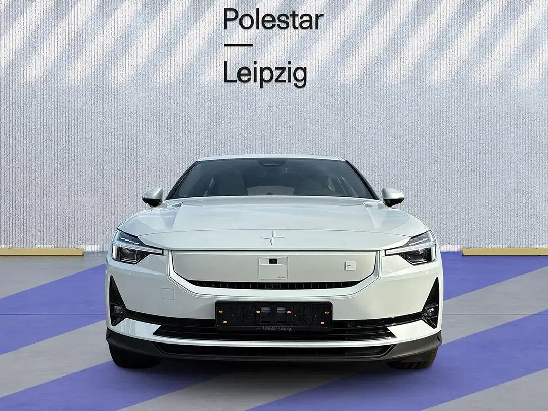 Polestar 2 Performance Long Range - Thumbnail 8