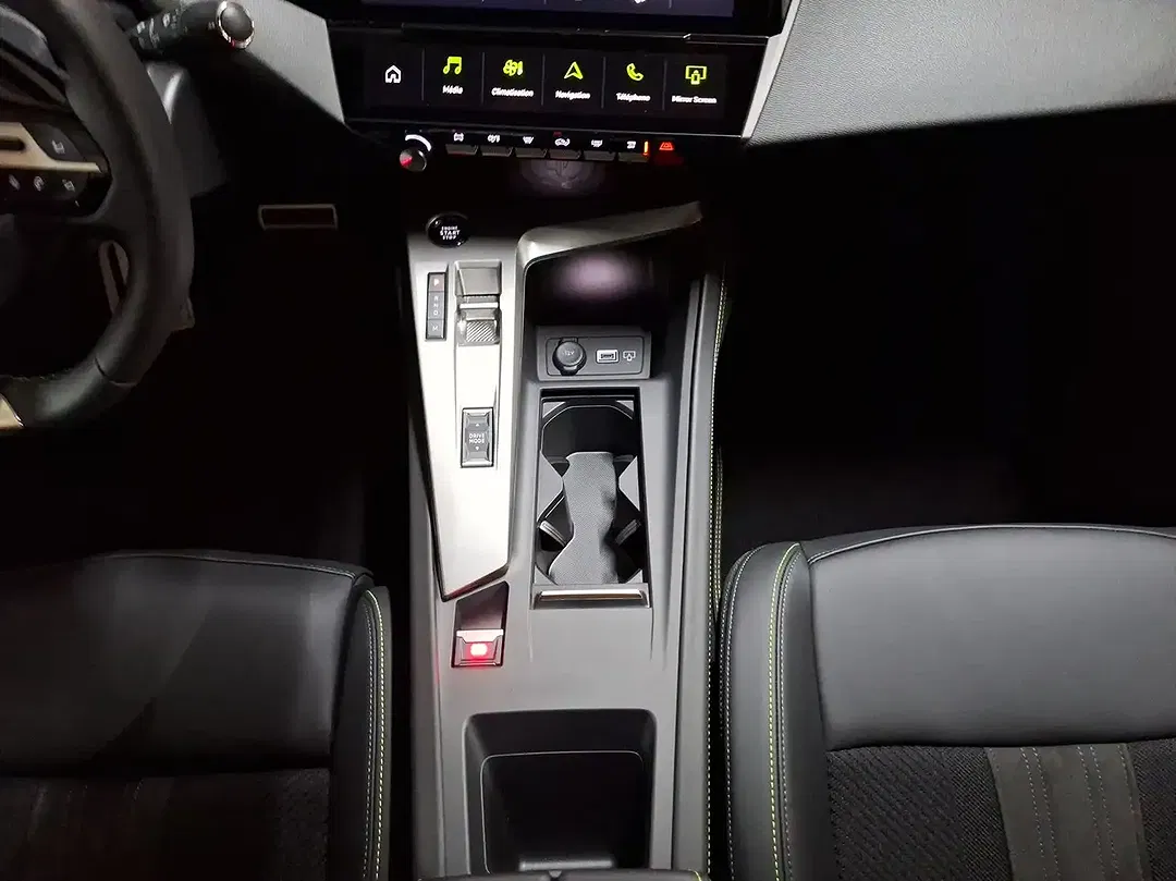 Peugeot 408 GT - Thumbnail 13