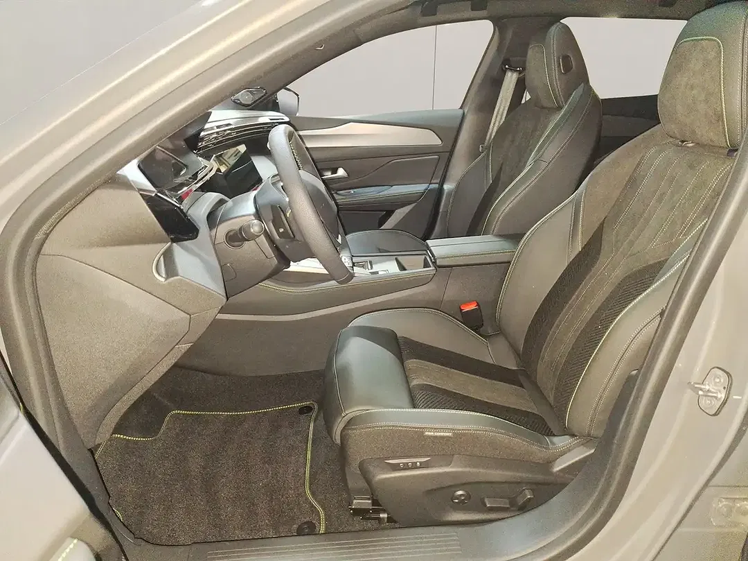 Peugeot 408 GT - Thumbnail 7