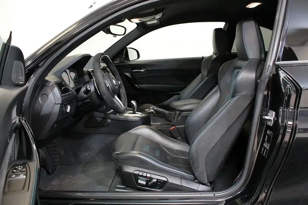 BMW M2 Competition Performance Coupe - Thumbnail 10