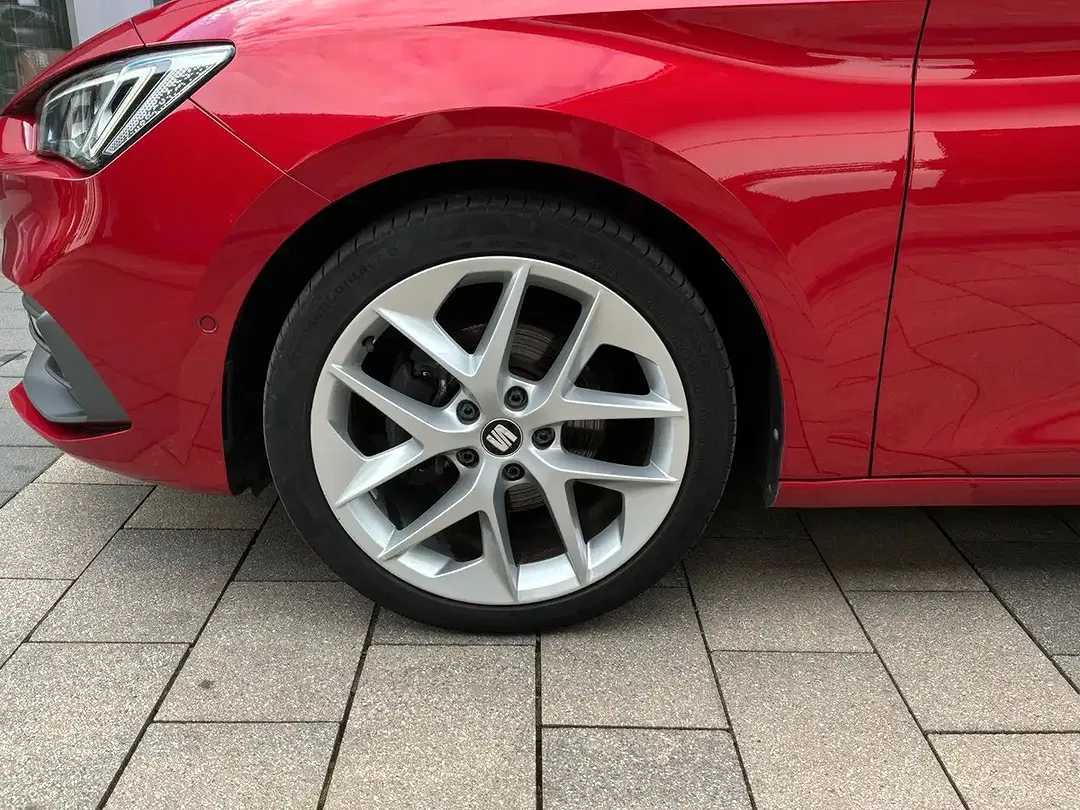 SEAT Leon FR - foto 2