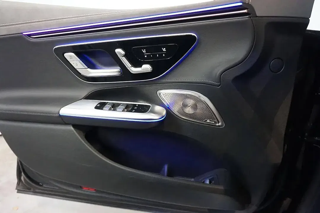 Mercedes-Benz EQE 350 AIRMATIC - Thumbnail 12