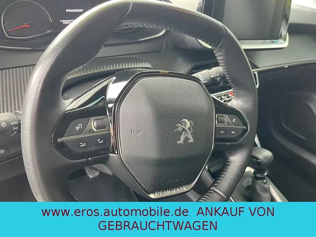 Peugeot 208 Active - Thumbnail 8