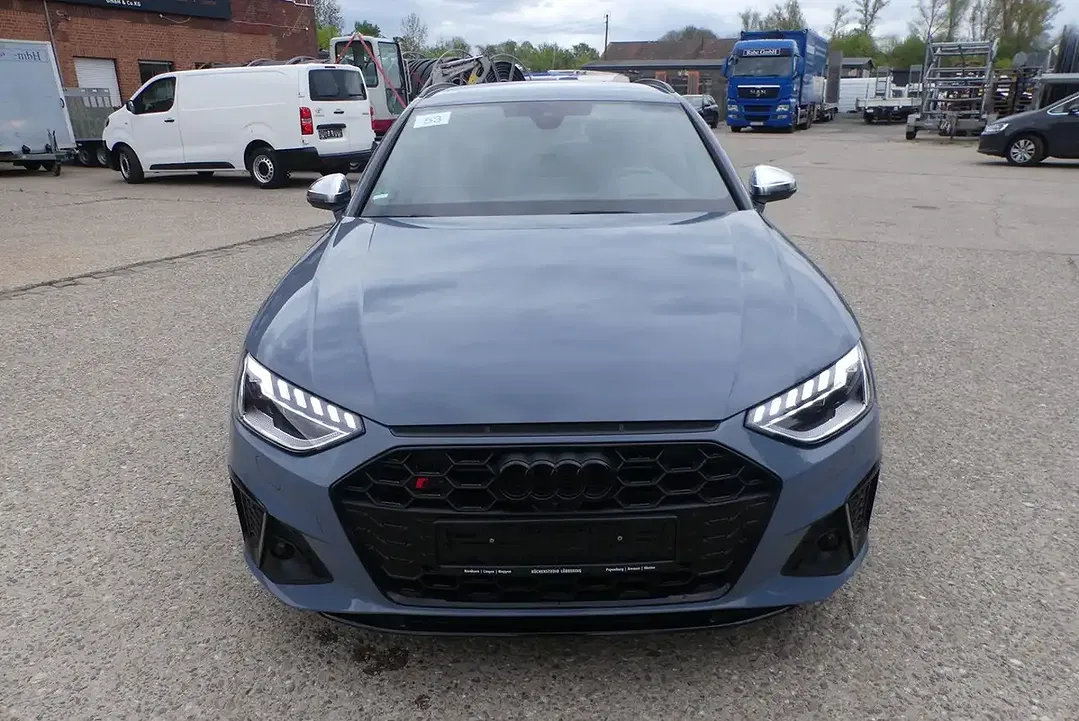 Audi S4 3.0 quattro Matrix LED - Thumbnail 3