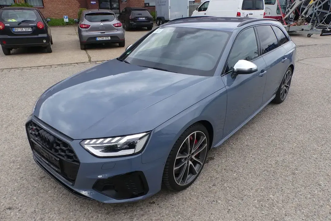 Audi S4 3.0 quattro Matrix LED - Thumbnail 9