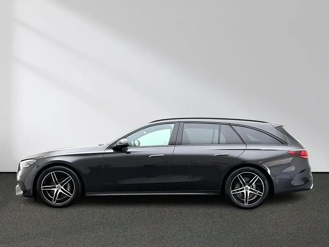 Mercedes-Benz E 450 4MATIC AMG Line - Thumbnail 2