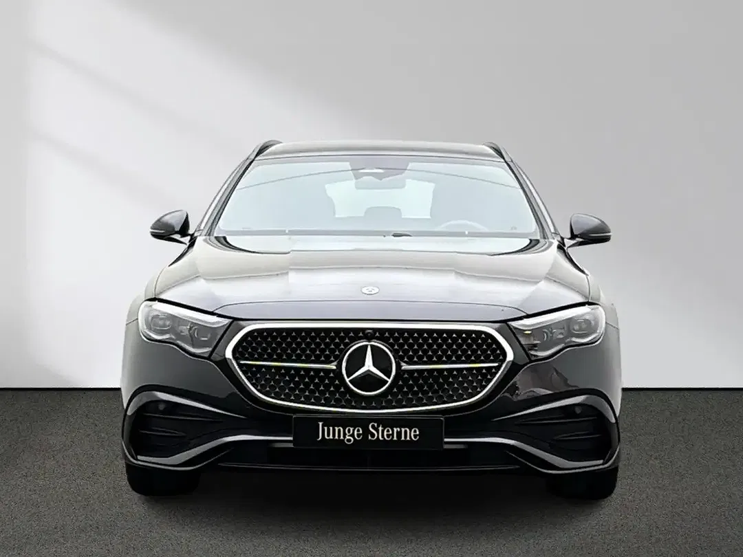 Mercedes-Benz E 450 4MATIC AMG Line - Thumbnail 4