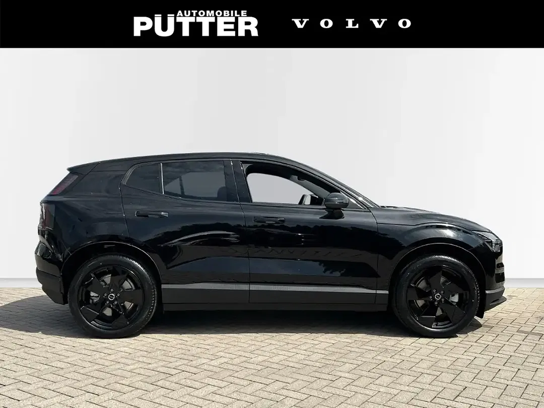 Volvo EX30 Edition Plus - Thumbnail 6