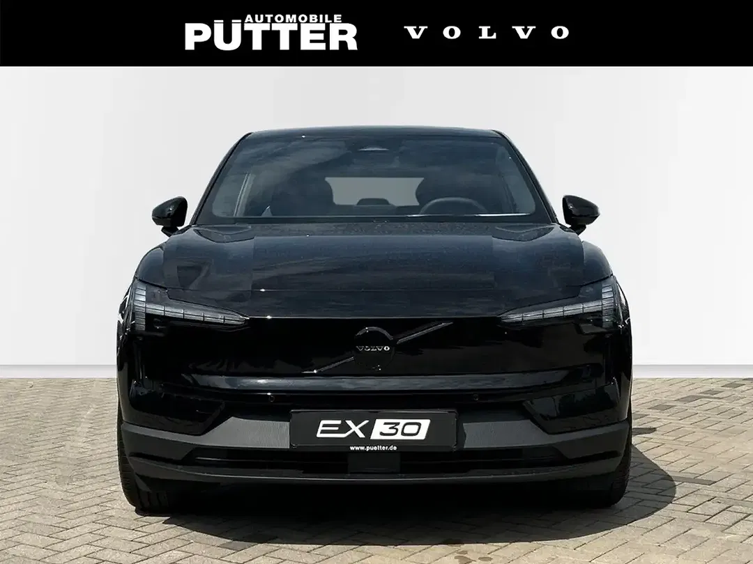 Volvo EX30 Edition Plus - Thumbnail 8