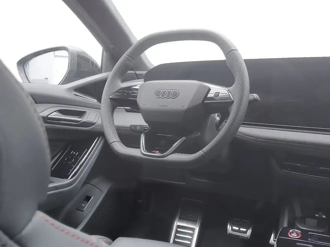 Audi S6 e-tron - Thumbnail 8